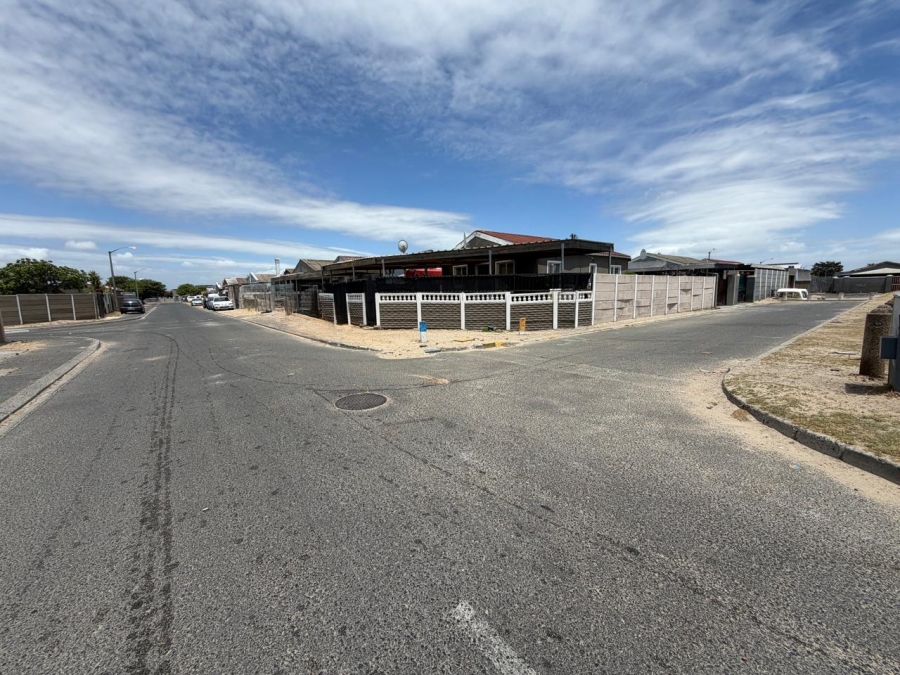 3 Bedroom Property for Sale in Belhar Western Cape